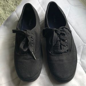 All Black Keds